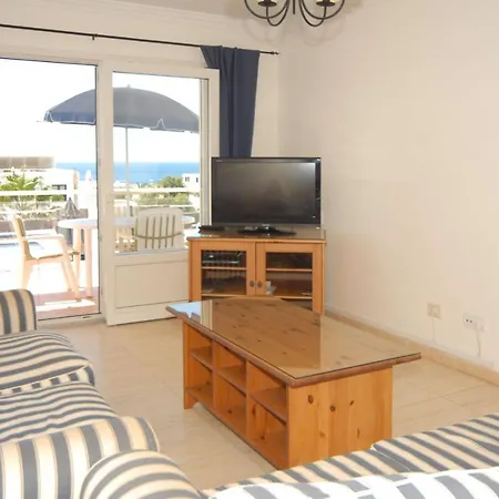 In Puerto Del Carmen Sleeps 5 With Pool Vila *