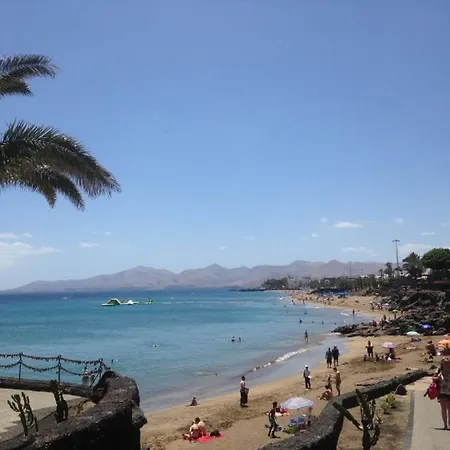 In Puerto Del Carmen Sleeps 5 With Pool Vila